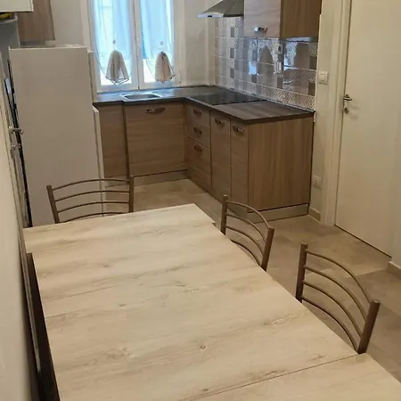 Cav Bleu Safir By People *